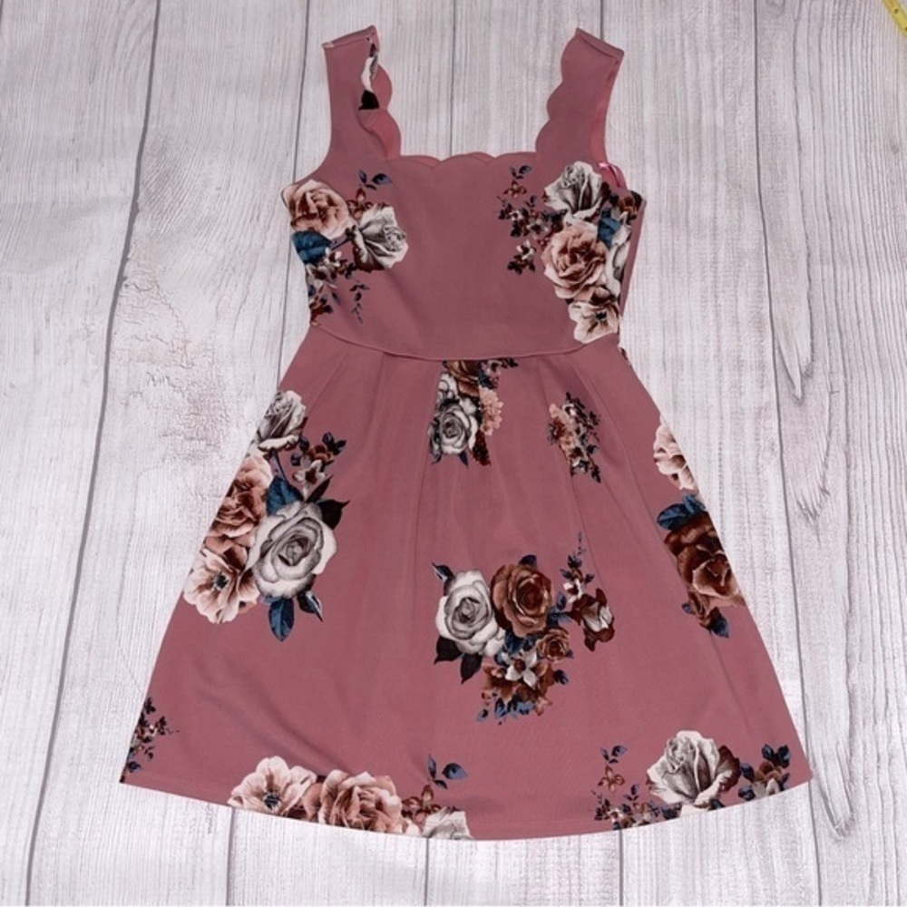 MAX & RILEY Women’s Floral Pink Sleeveless Sundress Scalloped Neckline Size Med